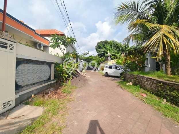 Disewakan! Rumah 4 Kamar Tidur &
2 Kamar Mandi di Jimbaran, Badung Disewakan! Rumah 4 Kamar Tidur &
2 Kamar Mandi di Jimbaran, Badung