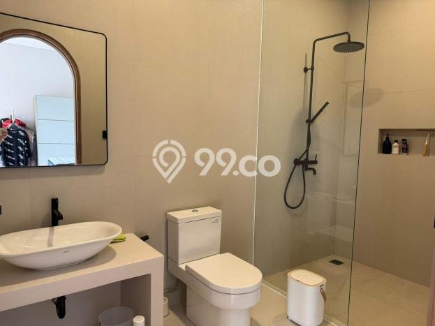 KESEMPATAN EMAS! Vila Kawasan , Luas 153m2m², Lingkungan Elite dengan keamanan terjamin KESEMPATAN EMAS! Vila Kawasan , Luas 153m2m², Lingkungan Elite dengan keamanan terjamin