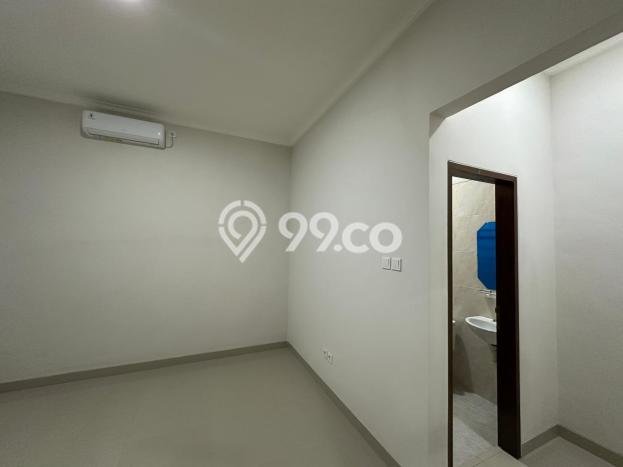 Disewakan! Rumah 2 Kamar Tidur &
2 Kamar Mandi di Sanur, Denpasar Disewakan! Rumah 2 Kamar Tidur &
2 Kamar Mandi di Sanur, Denpasar
