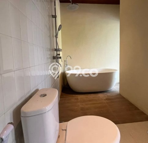 DIJUAL! Vila di , Luas 172m2m², Posisi Premium DIJUAL! Vila di , Luas 172m2m², Posisi Premium