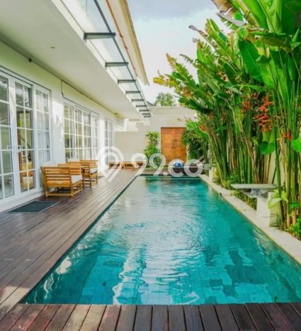 HOT DEAL! Vila di , Area 225m2m², Lokasi Strategis HOT DEAL! Vila di , Area 225m2m², Lokasi Strategis