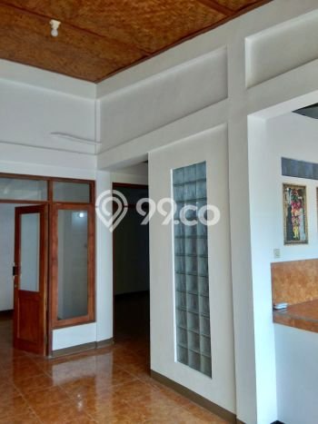Rumah Disewakan Denpasar LT 100m2 LB 60m2 Kawasan Sanur Rumah Disewakan Denpasar LT 100m2 LB 60m2 Kawasan Sanur
