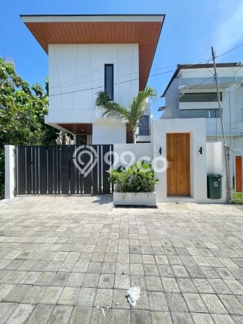 Kesempatan Langka! Vila di , Luas 100m2m², Lokasi Premium dekat dengan beragam kebutuhan Kesempatan Langka! Vila di , Luas 100m2m², Lokasi Premium dekat dengan beragam kebutuhan