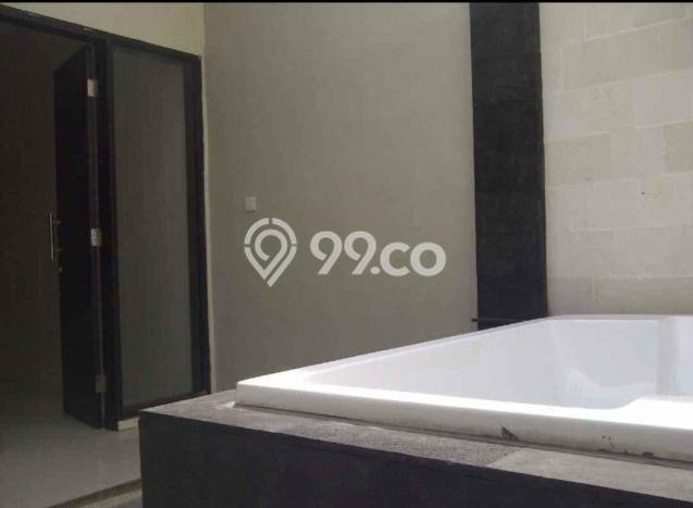 RARE UNIT! Rumah di Jimbaran, 2 KT, Pemandangan Indah, Luas 150m² LB 80m² RARE UNIT! Rumah di Jimbaran, 2 KT, Pemandangan Indah, Luas 150m² LB 80m²