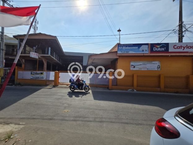 Komersial Dijual di Cibitung Bekasi dengan Luas Bangunan 240m2 Komersial Dijual di Cibitung Bekasi dengan Luas Bangunan 240m2