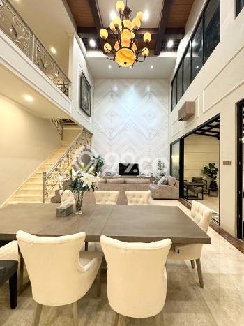 Rumah Mewah LB 460m2 Siap Pakai Desain Elegan di Bintaro, Tangerang Selatan Rumah Mewah LB 460m2 Siap Pakai Desain Elegan di Bintaro, Tangerang Selatan
