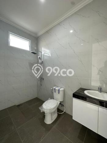 Dijual Rumah Luas Elegan Dengan View Eksklusif di Bintaro, Tangerang Selatan Dijual Rumah Luas Elegan Dengan View Eksklusif di Bintaro, Tangerang Selatan