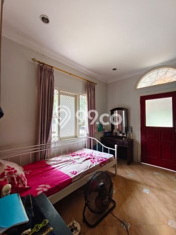 Jual Rumah Luas Elegan Dengan View Cantik di Sektor 6 - Bintaro, Tangerang Selatan Jual Rumah Luas Elegan Dengan View Cantik di Sektor 6 - Bintaro, Tangerang Selatan