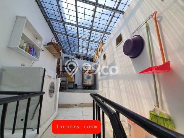 Rumah Luxury Modern Tanpa Renovasi di Bintaro Tangerang Selatan Rumah Luxury Modern Tanpa Renovasi di Bintaro Tangerang Selatan