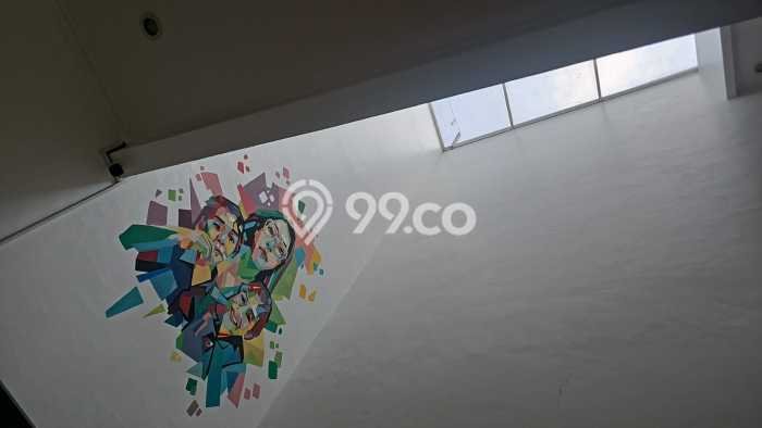 Rumah Strategis Modern Lb 250m2 di Ciputat, Tangerang Selatan Rumah Strategis Modern Lb 250m2 di Ciputat, Tangerang Selatan