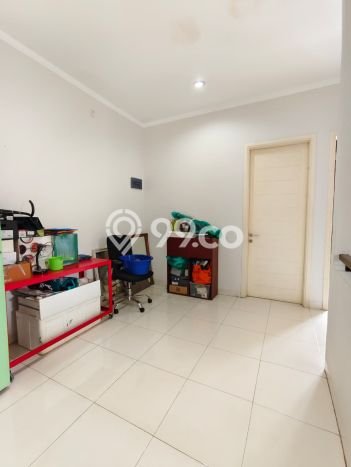 Jual Rumah Luas Elegan Dengan View Cantik di Sektor 6 - Bintaro, Tangerang Selatan Jual Rumah Luas Elegan Dengan View Cantik di Sektor 6 - Bintaro, Tangerang Selatan