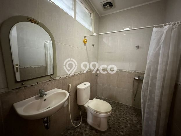 Rumah Luxury Modern Tanpa Renovasi di Bintaro Tangerang Selatan Rumah Luxury Modern Tanpa Renovasi di Bintaro Tangerang Selatan