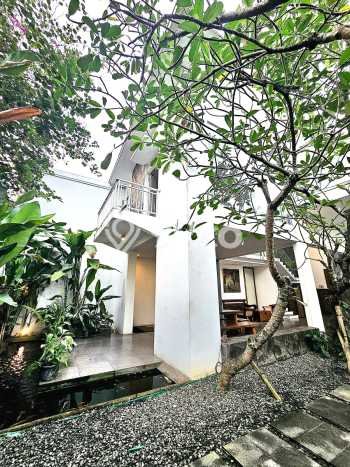 Jual Rumah Mewah Megah Dengan View Eksklusif di Sektor 7-Bintaro, Tangerang Selatan Jual Rumah Mewah Megah Dengan View Eksklusif di Sektor 7-Bintaro, Tangerang Selatan