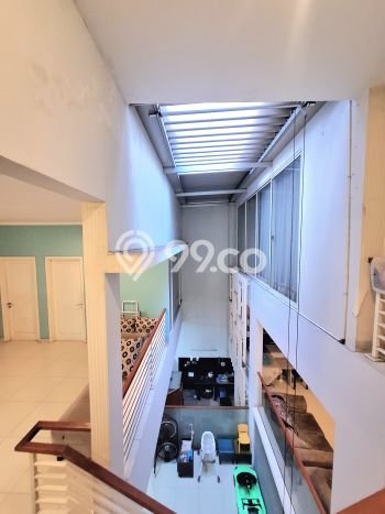For Sale! Luxury House LT 170m2 Desain Modern di Sektor 8 - Bintaro For Sale! Luxury House LT 170m2 Desain Modern di Sektor 8 - Bintaro