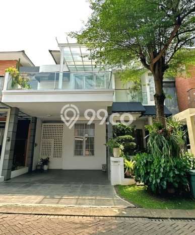 Hunian Elit LB 260m2 Siap Huni Desain Elegan di Bintaro, Tangerang Selatan Hunian Elit LB 260m2 Siap Huni Desain Elegan di Bintaro, Tangerang Selatan