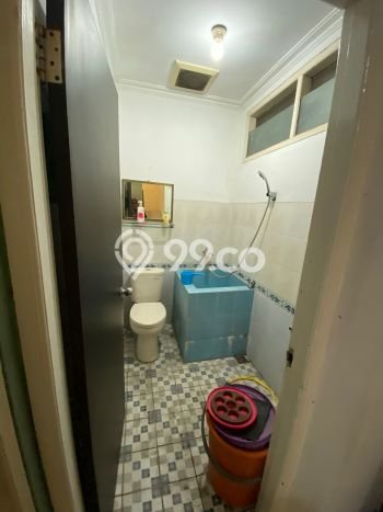 Jual Rumah Luas Elegan Dengan View Cantik di Bintaro, Tangerang Selatan Jual Rumah Luas Elegan Dengan View Cantik di Bintaro, Tangerang Selatan