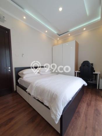 Ready to Use! Premium House LT 223m2 Desain Elegan di Bintaro Ready to Use! Premium House LT 223m2 Desain Elegan di Bintaro