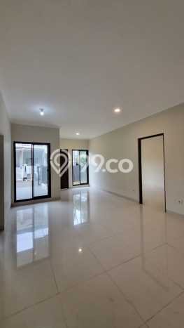 Dijual Rumah Luas Elegan Dengan View Eksklusif di Bintaro, Tangerang Selatan Dijual Rumah Luas Elegan Dengan View Eksklusif di Bintaro, Tangerang Selatan