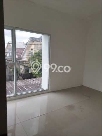 Rumah Strategis Modern Lb 84m2 di Pondok Aren, Tangerang Selatan Rumah Strategis Modern Lb 84m2 di Pondok Aren, Tangerang Selatan