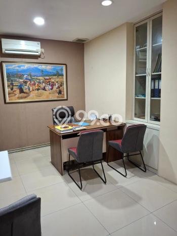 Unit Kantor Dijual di Jakarta Selatan LT 330m2 & LB 993m2 Unit Kantor Dijual di Jakarta Selatan LT 330m2 & LB 993m2