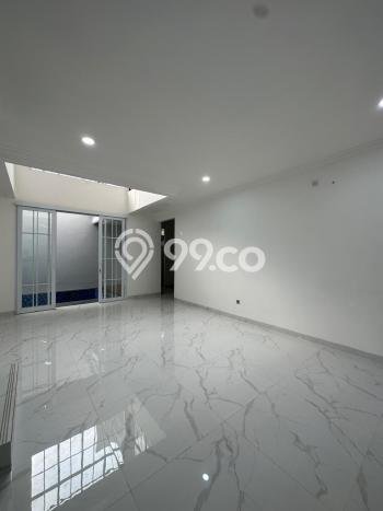 Dijual Rumah Luas Elegan Dengan View Eksklusif di Bintaro, Tangerang Selatan Dijual Rumah Luas Elegan Dengan View Eksklusif di Bintaro, Tangerang Selatan