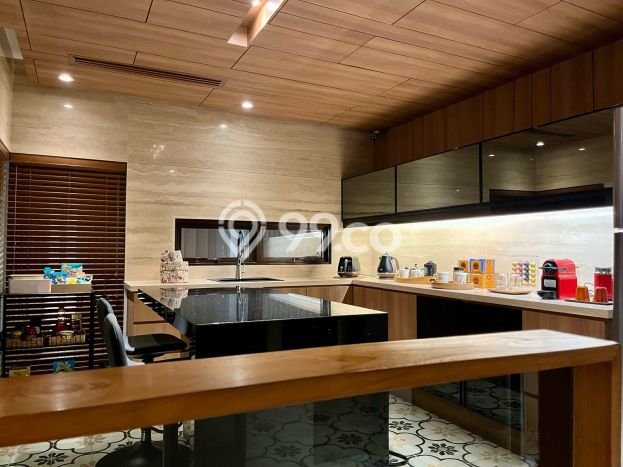 Hunian Elit LB 530m2 Siap Huni Desain Elegan di Sektor 9-Bintaro, Tangerang Selatan Hunian Elit LB 530m2 Siap Huni Desain Elegan di Sektor 9-Bintaro, Tangerang Selatan