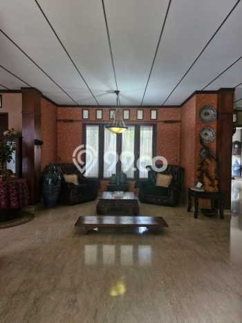 Ready to Use! Premium House LT 641m2 Desain Modern di Bintaro Ready to Use! Premium House LT 641m2 Desain Modern di Bintaro