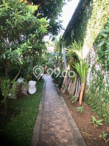 Siap Huni Rumah Mewah 5 Kamar di Jagakarsa Dekat ke Mana Saja Siap Huni Rumah Mewah 5 Kamar di Jagakarsa Dekat ke Mana Saja