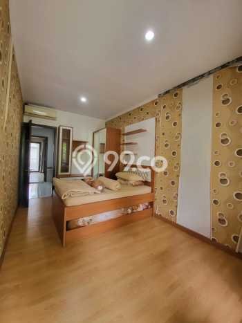 Rumah Luxury Modern Tanpa Renovasi di Sektor 9-Bintaro Tangerang Selatan Rumah Luxury Modern Tanpa Renovasi di Sektor 9-Bintaro Tangerang Selatan