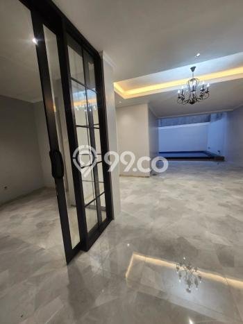 Hunian Mewah LB 200m2 Siap Pakai Desain Elegan di Sektor 8 - Bintaro, Tangerang Selatan Hunian Mewah LB 200m2 Siap Pakai Desain Elegan di Sektor 8 - Bintaro, Tangerang Selatan