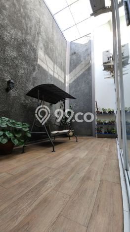 For Sale! Premium House LT 150m2 Desain Elegan di Sektor 9-Bintaro For Sale! Premium House LT 150m2 Desain Elegan di Sektor 9-Bintaro