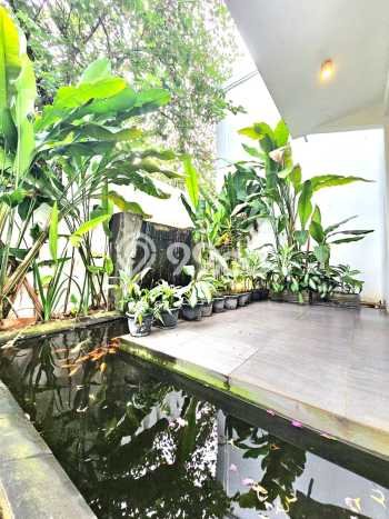 Jual Rumah Mewah Megah Dengan View Eksklusif di Sektor 7-Bintaro, Tangerang Selatan Jual Rumah Mewah Megah Dengan View Eksklusif di Sektor 7-Bintaro, Tangerang Selatan