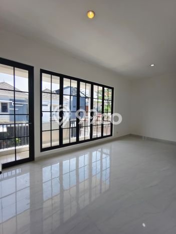 Dijual Rumah Mewah Megah Dengan View Cantik di Bintaro, Tangerang Selatan Dijual Rumah Mewah Megah Dengan View Cantik di Bintaro, Tangerang Selatan