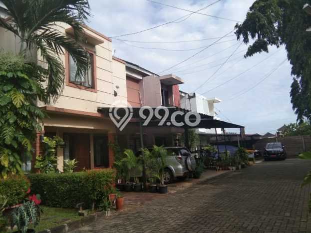 Hunian Elit LB 191m2 Siap Huni Desain Elegan di Bintaro, Tangerang Selatan Hunian Elit LB 191m2 Siap Huni Desain Elegan di Bintaro, Tangerang Selatan