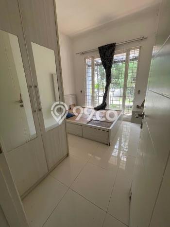 For Sale! Luxury House LT 120m2 Desain Elegan di Sektor 9-Bintaro For Sale! Luxury House LT 120m2 Desain Elegan di Sektor 9-Bintaro