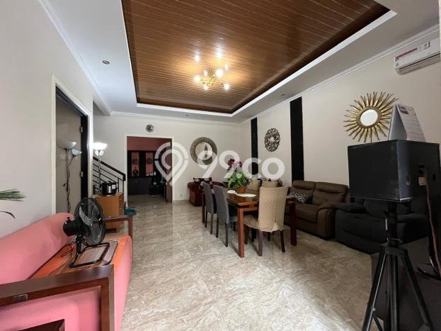 Rumah Luxury Modern Tanpa Renovasi di Bintaro Tangerang Selatan Rumah Luxury Modern Tanpa Renovasi di Bintaro Tangerang Selatan