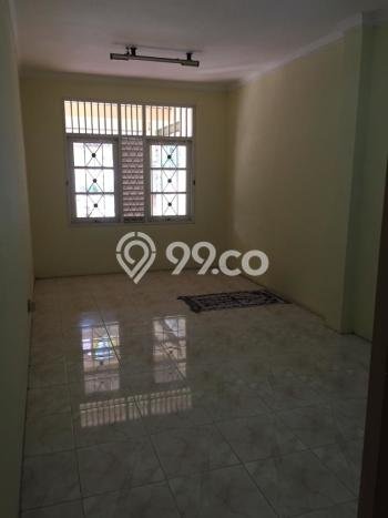 Rumah Luas Asri 4 KT Siap Huni di Bintaro Tangerang Selatan Rumah Luas Asri 4 KT Siap Huni di Bintaro Tangerang Selatan