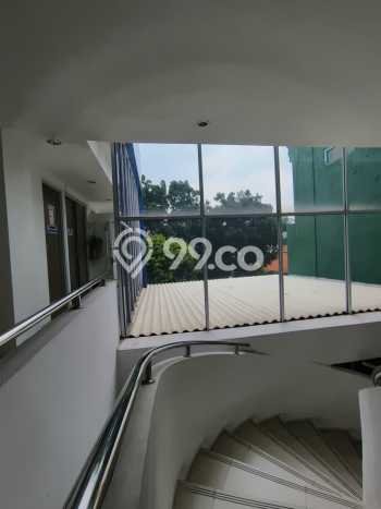 Unit Kantor Dijual di Jakarta Selatan LT 330m2 & LB 993m2 Unit Kantor Dijual di Jakarta Selatan LT 330m2 & LB 993m2