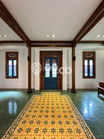 Rumah Luxury Modern Siap Huni di Bintaro Tangerang Selatan Rumah Luxury Modern Siap Huni di Bintaro Tangerang Selatan