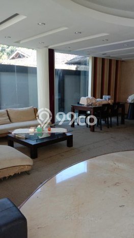 Dijual Hunian Mewah dengan Fasilitas Sekitar Komplit di Ciracas, Jakarta Timur Dijual Hunian Mewah dengan Fasilitas Sekitar Komplit di Ciracas, Jakarta Timur