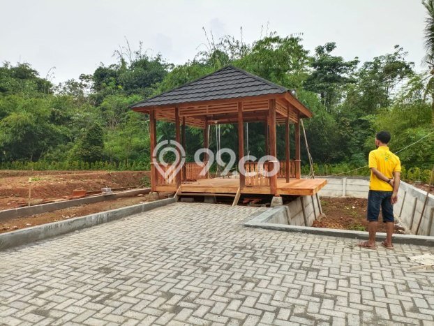 Tanah di Ciampea, Bogor Luas 300m2 Dijual Segera Tanah di Ciampea, Bogor Luas 300m2 Dijual Segera