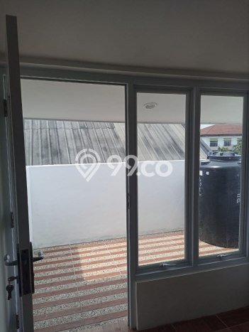 Dijual Cepat Rumah Bagus Siap Huni LB 93m2 di Ciracas, Jakarta Timur Dijual Cepat Rumah Bagus Siap Huni LB 93m2 di Ciracas, Jakarta Timur