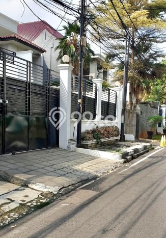 Hot Offer Hunian Mewah Ideal dan Luas di Menteng, Jakarta Pusat Hot Offer Hunian Mewah Ideal dan Luas di Menteng, Jakarta Pusat