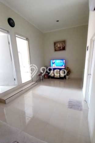 Jual Rumah Minimalis Bagus Punya 4 KT di Curug Tangerang SHM Jual Rumah Minimalis Bagus Punya 4 KT di Curug Tangerang SHM