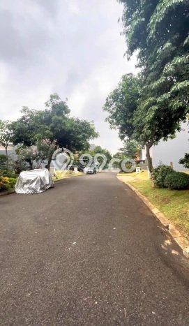 Dijual Rumah Luas Megah Dengan View Cantik di Gading Serpong, Tangerang Dijual Rumah Luas Megah Dengan View Cantik di Gading Serpong, Tangerang