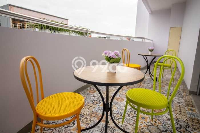 Rumah Kost untuk Dijual di Mangga Besar Punya 32 Kamar Rumah Kost untuk Dijual di Mangga Besar Punya 32 Kamar