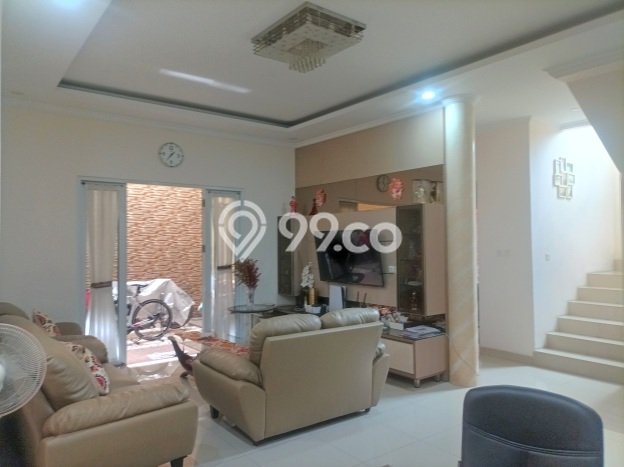 Dijual Rumah Mewah Megah Dengan View Cantik di Gading Serpong, Tangerang Dijual Rumah Mewah Megah Dengan View Cantik di Gading Serpong, Tangerang