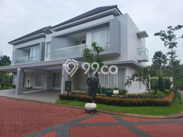 Hunian Mewah LB 164m2 Siap Pakai Desain Elegan di Gading Serpong, Tangerang Hunian Mewah LB 164m2 Siap Pakai Desain Elegan di Gading Serpong, Tangerang