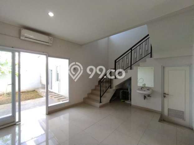 DIJUAL CEPAT! Rumah Siap Huni Area Strategis Cakung, Luas 120m² LB 110m² DIJUAL CEPAT! Rumah Siap Huni Area Strategis Cakung, Luas 120m² LB 110m²