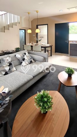 Rumah Luas Tanah 84m² di Cakung, Jakarta Timur - Lokasi Strategis Rumah Luas Tanah 84m² di Cakung, Jakarta Timur - Lokasi Strategis